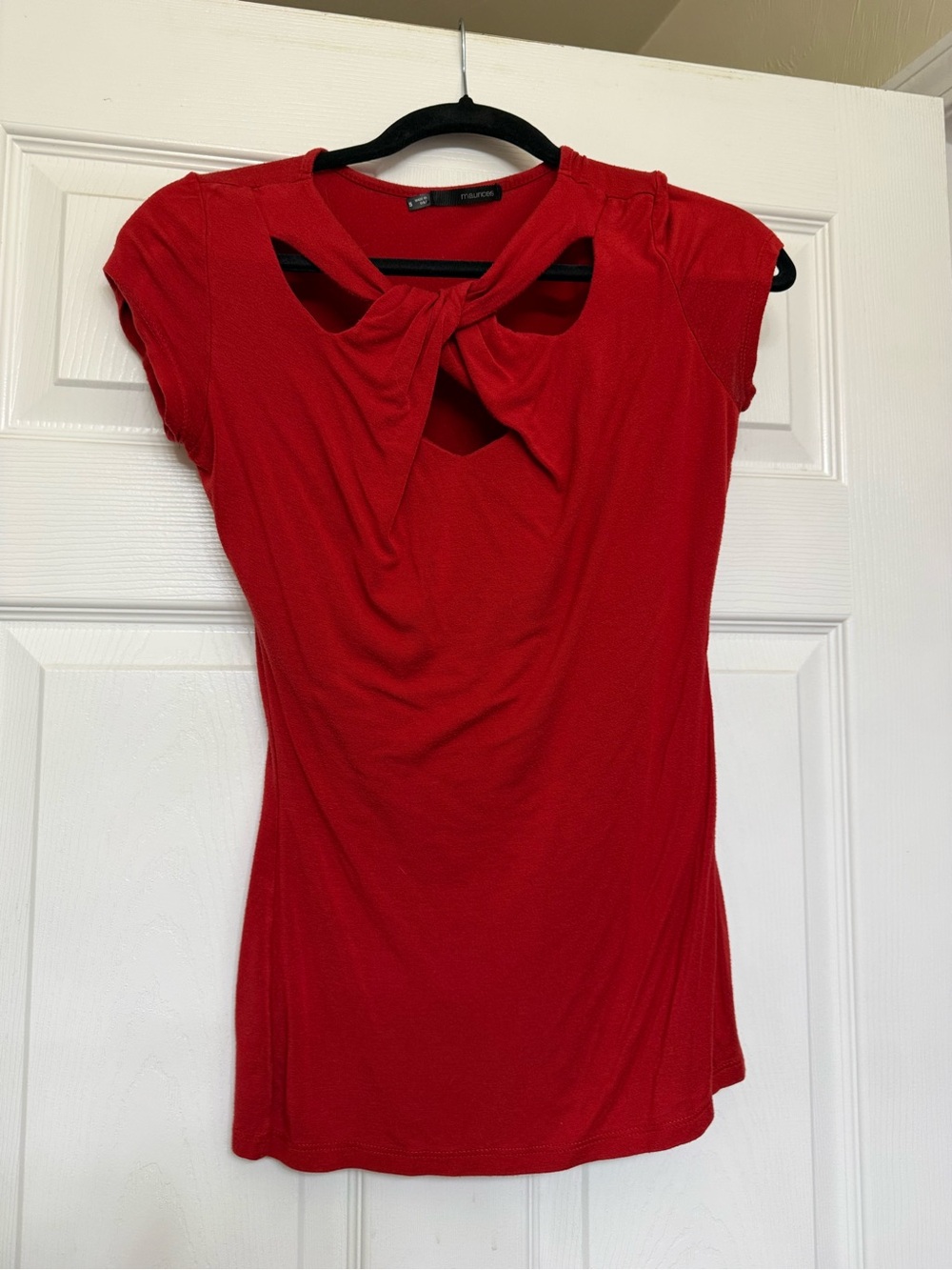 Maurices Red Knot-Front Cap Sleeve Tee